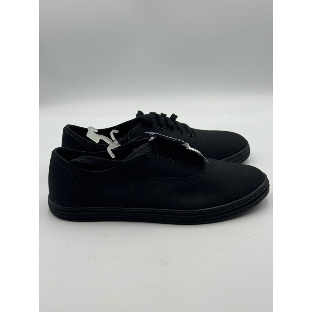 Universal Thread Womens Black Canvas Sneakers Lace Up Low Top Shoes Size 10 NEW